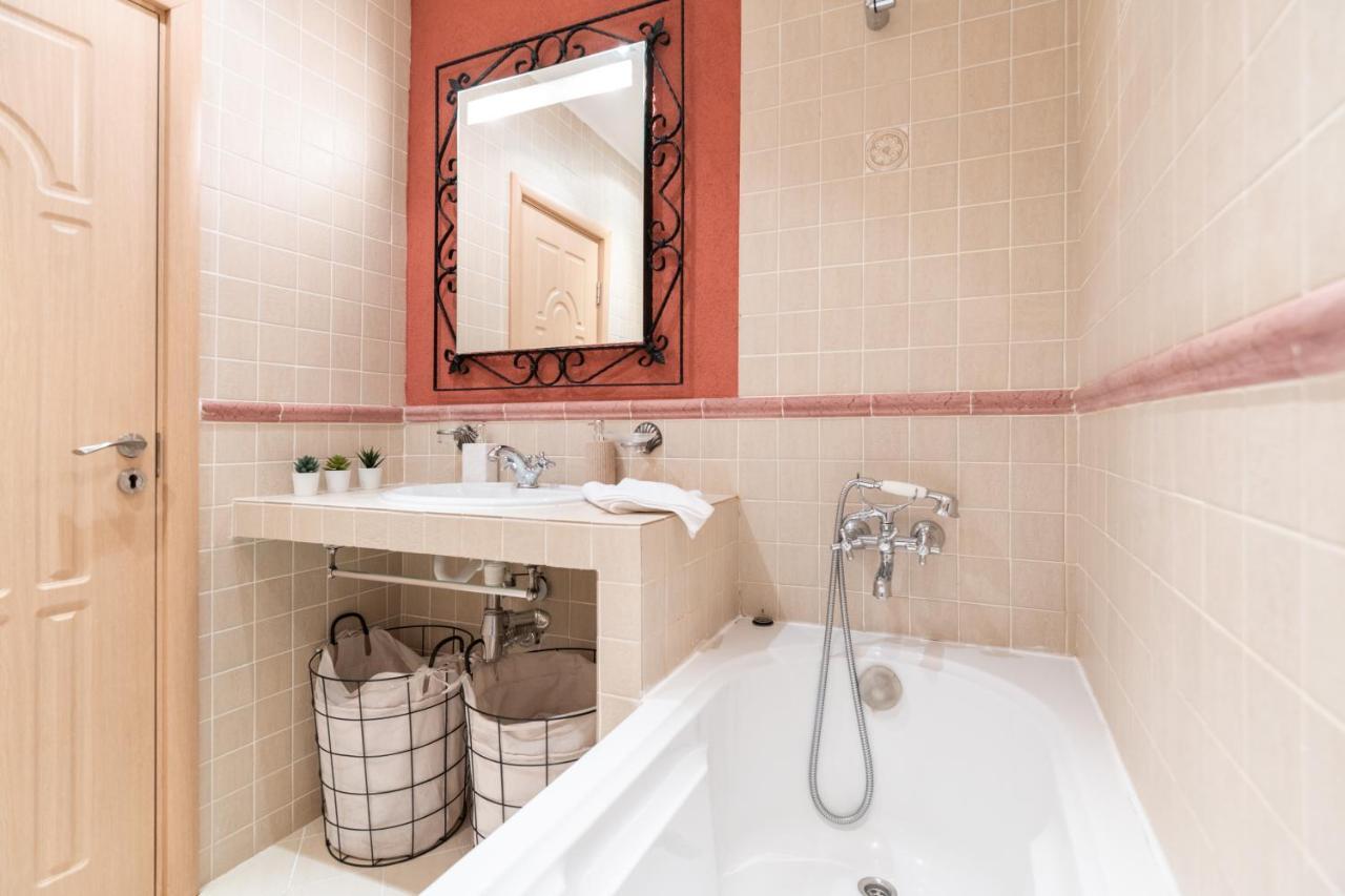 Royal Bay Apartments With Self Check-In Sveti Vlas Rom bilde