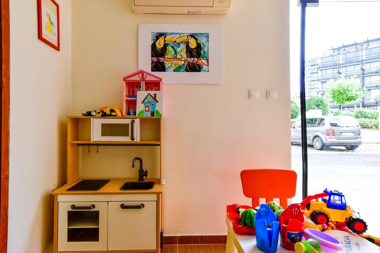 Royal Bay Apartments With Self Check-In Sveti Vlas Eksteriør bilde